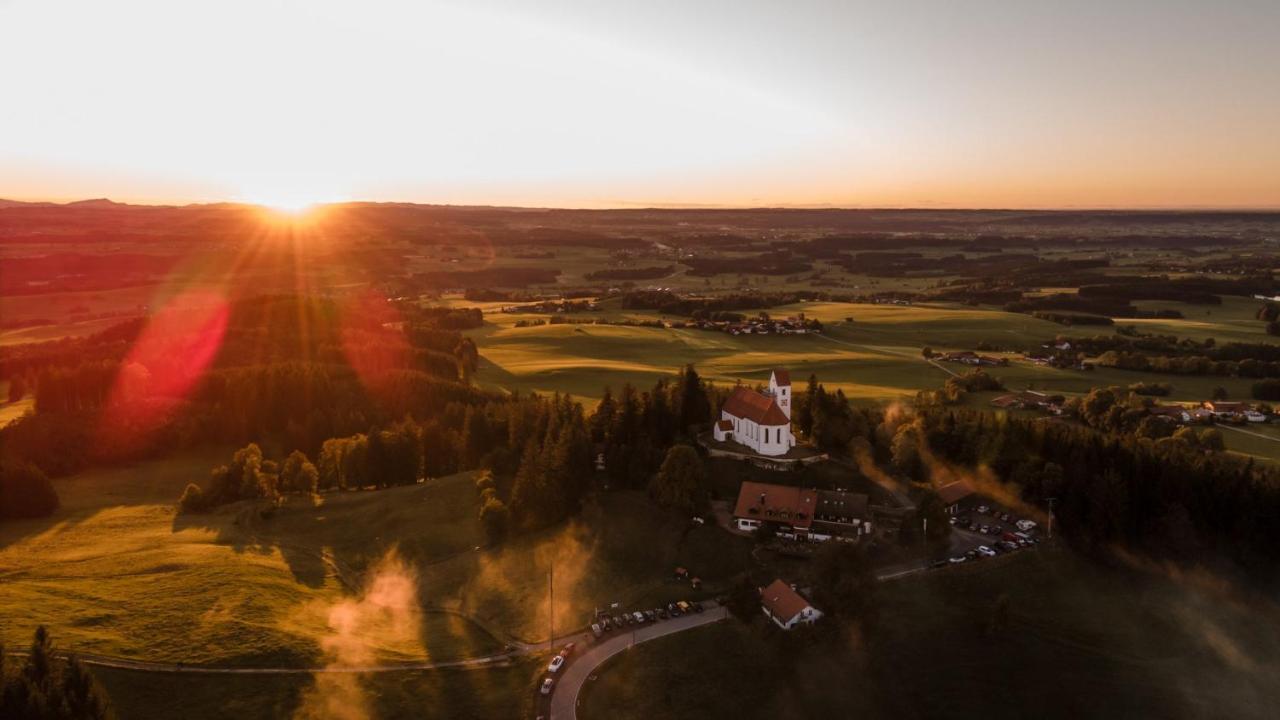 Panoramagasthof Auf Dem Auerberg Bernbeuren Kültér fotó